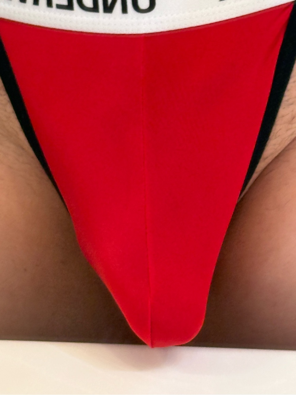 Red High-Cut Men’s Thong